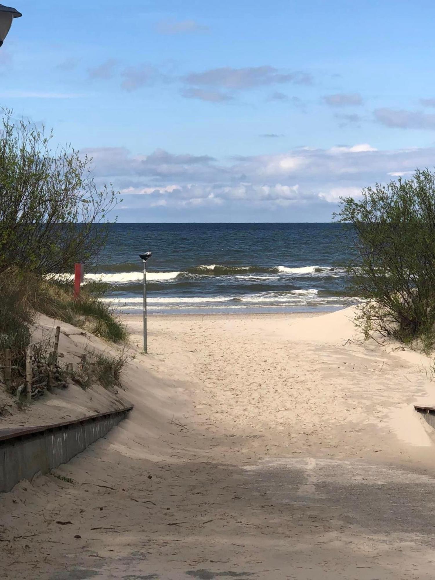Domki Energetyk Villa Pogorzelica  Buitenkant foto